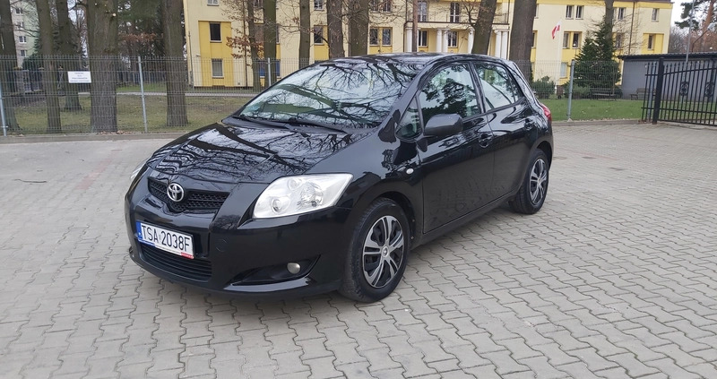Toyota Auris cena 12500 przebieg: 285000, rok produkcji 2007 z Pionki małe 277